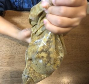 揉む